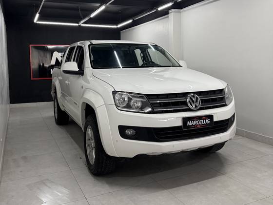 VOLKSWAGEN AMAROK 2.0 TRENDLINE 4X4 CD 16V TURBO INTERCOOLER DIESEL 4P AUTOMÁTICO VOLKSWAGEN AMAROK 2.0 TRENDLINE 4X4 CD 16V TURBO INTERCOOLER DIESEL 4P AUTOMÁTICO